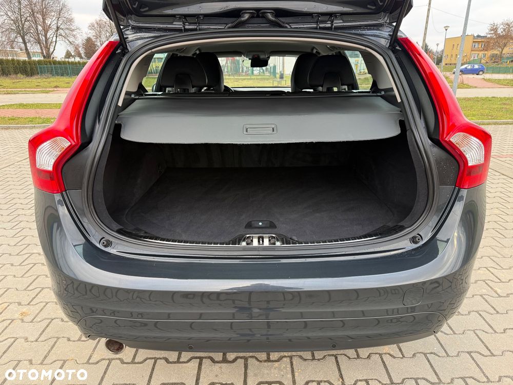 Volvo V60 D2 Momentum - 7