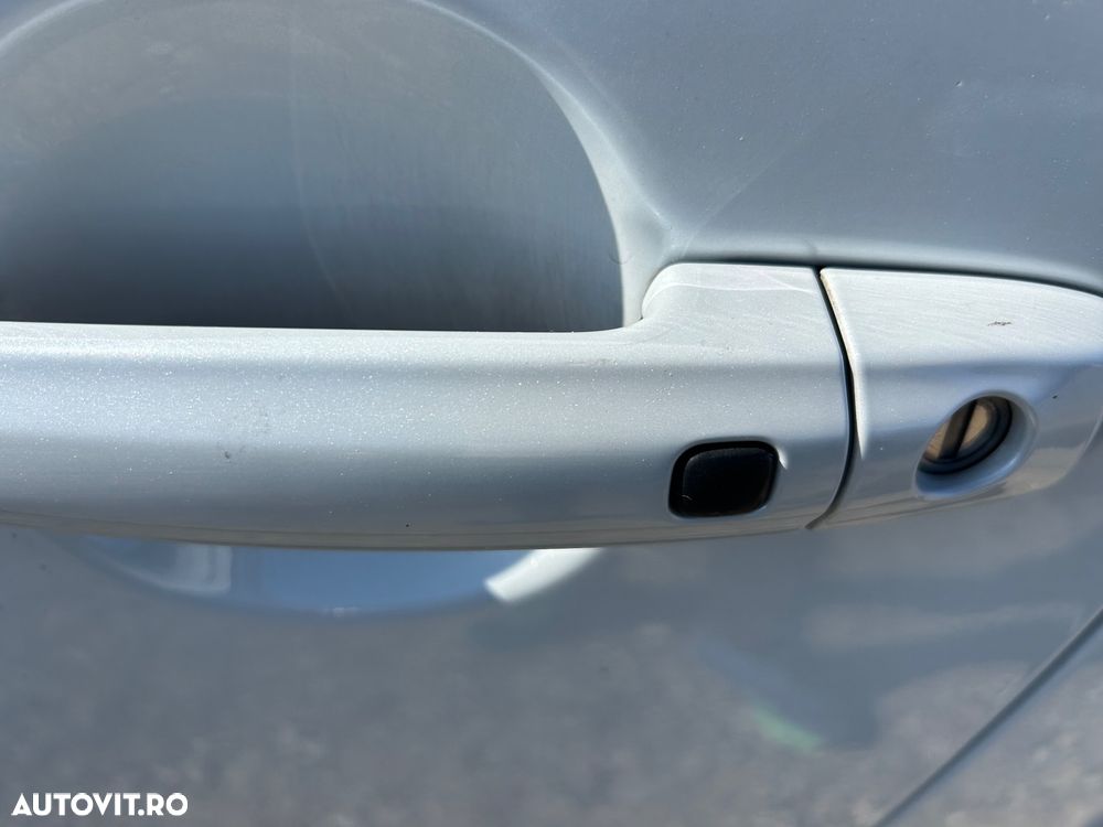 Suzuki Vitara 1.6 DDIS 4X4 Luxus Aut. - 34