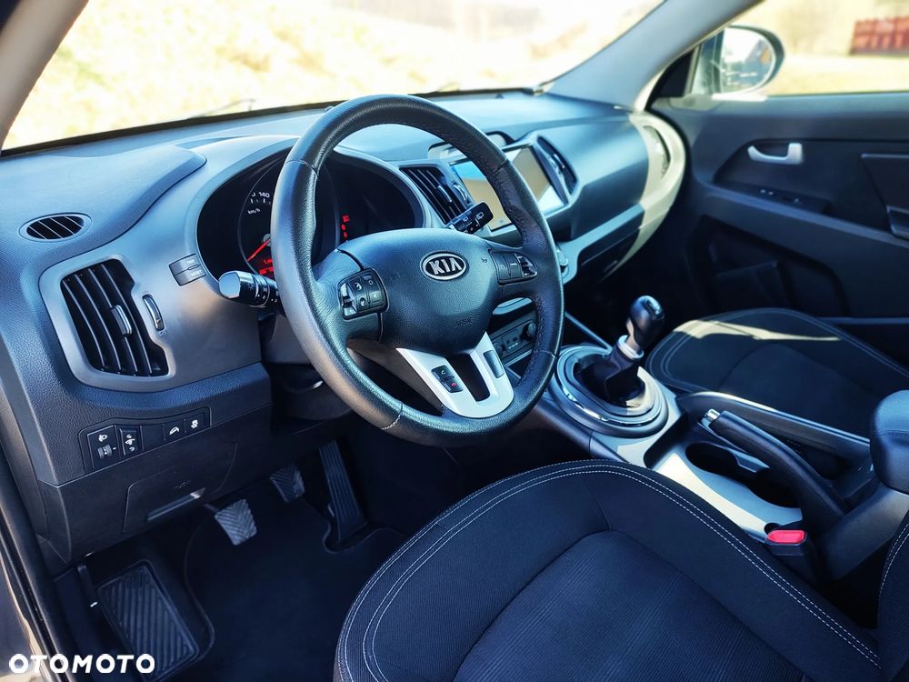 Kia Sportage 1.7 CRDI L 2WD - 17