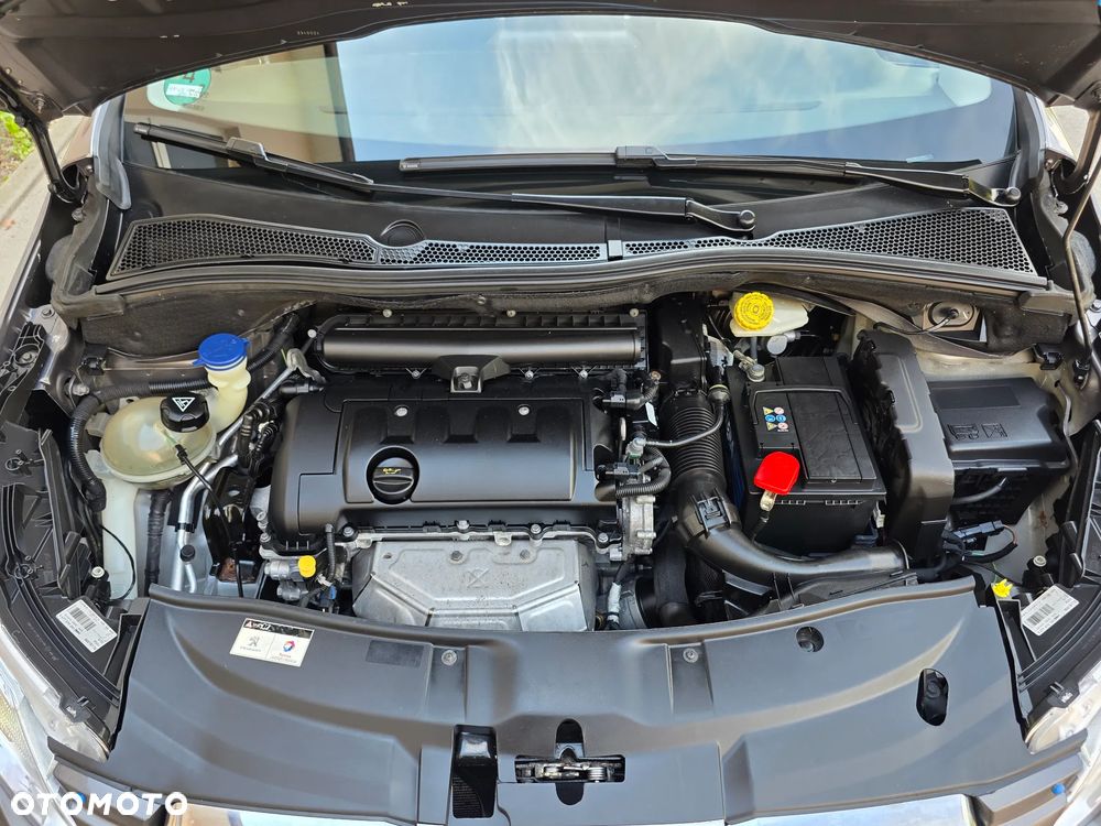Peugeot 2008 1.6 VTi Active - 28