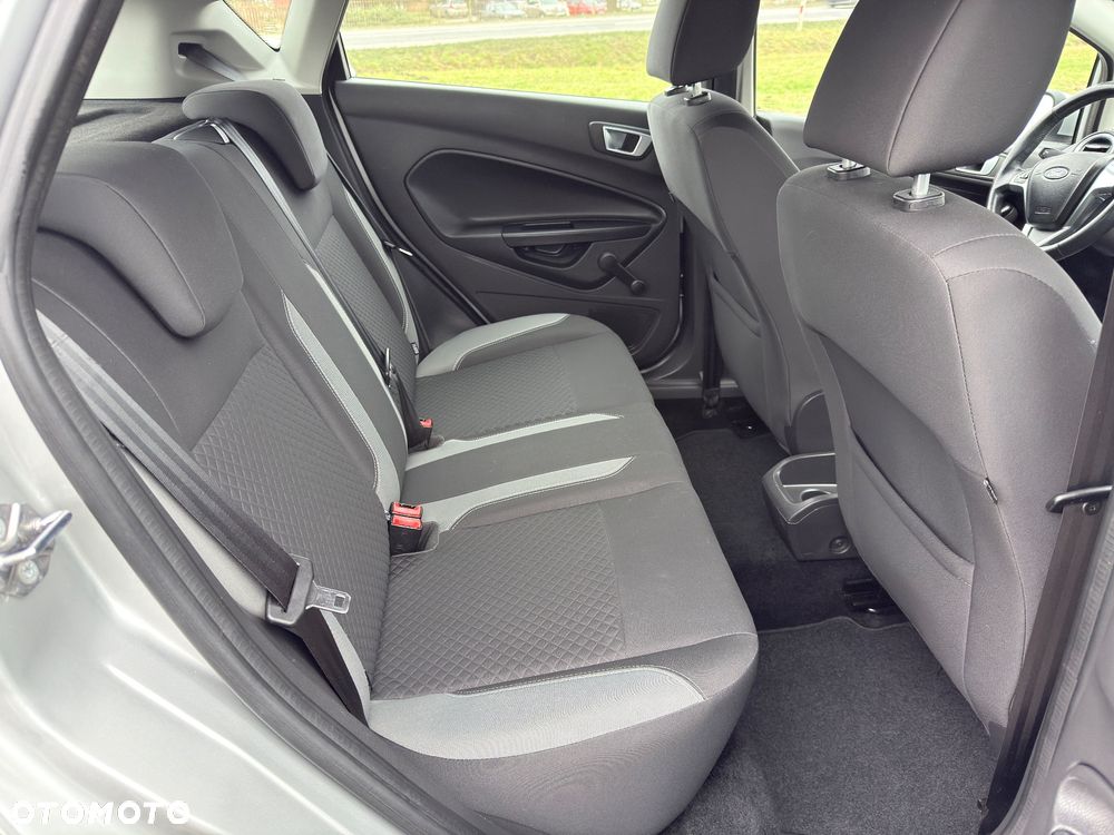 Ford Fiesta 1.25 Titanium EU5 - 9