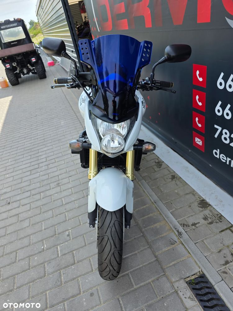 Honda Hornet - 28