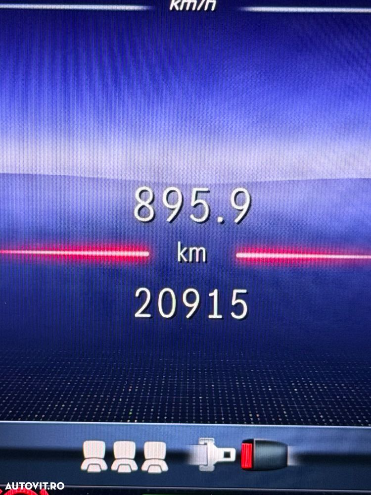 Mercedes-Benz EQA 250+ AMG Line - 18