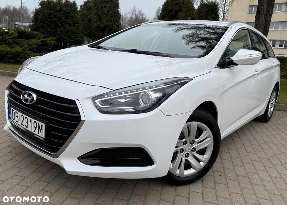 Hyundai i40 Kombi 1.6 Classic - 14