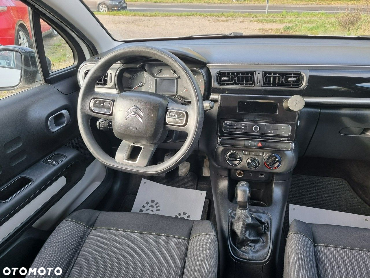 Citroën C3 1.2 PureTech Feel - 16