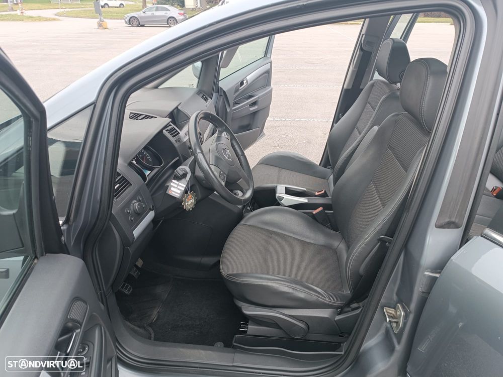 Opel Zafira 1.9 CDTI Cosmo - 12
