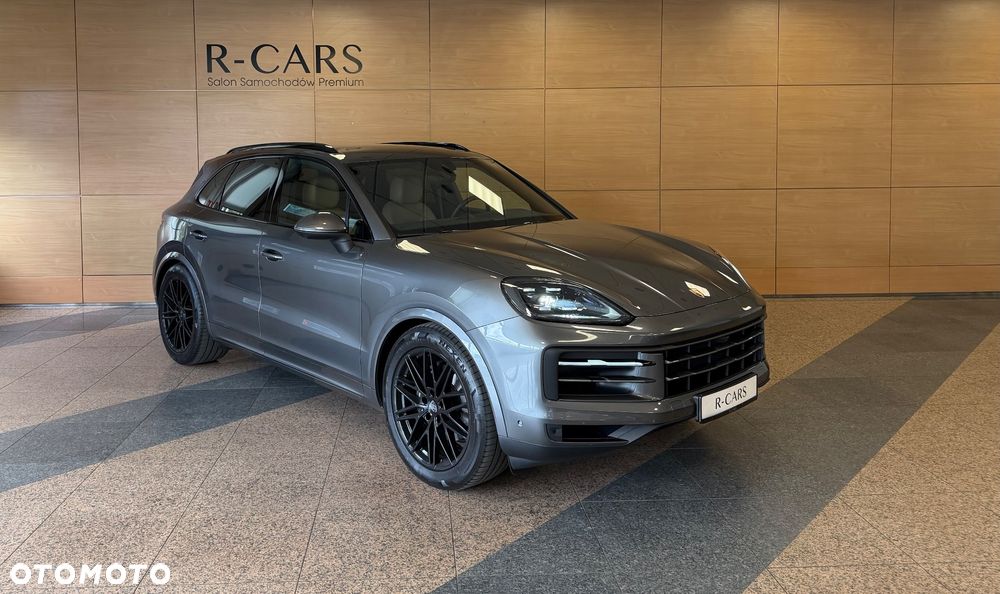 Porsche Cayenne Standard - 1