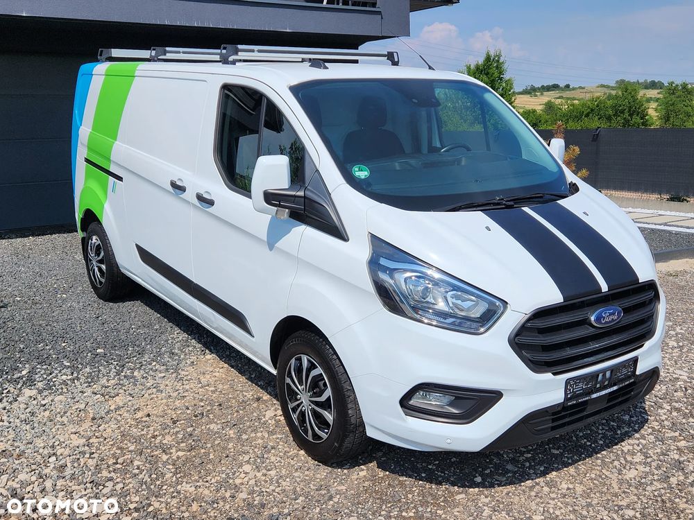 Ford Transit Custom - 8