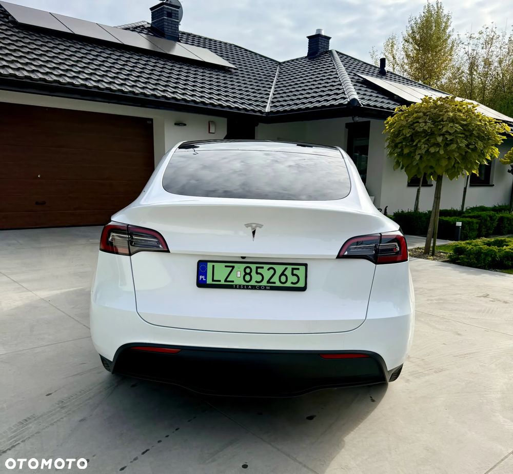 Tesla Y RWD - 7
