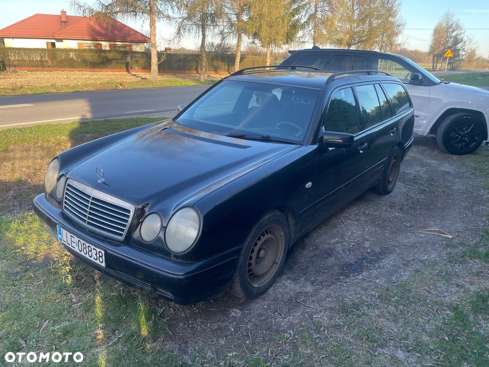 Mercedes-Benz Klasa E - 1