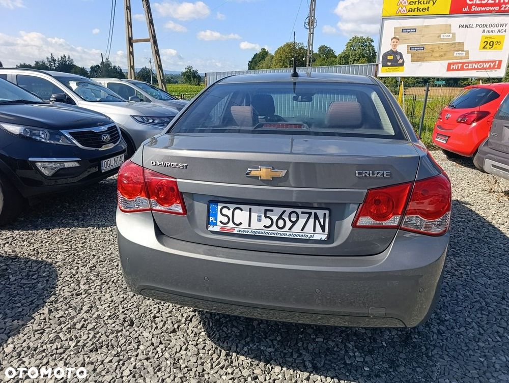 Chevrolet Cruze - 4