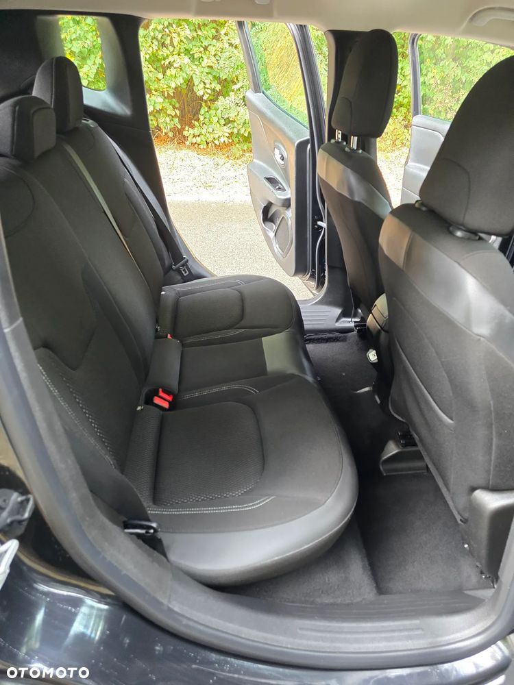 Jeep Renegade 1.3 T-GDI Automatik Limited - 22