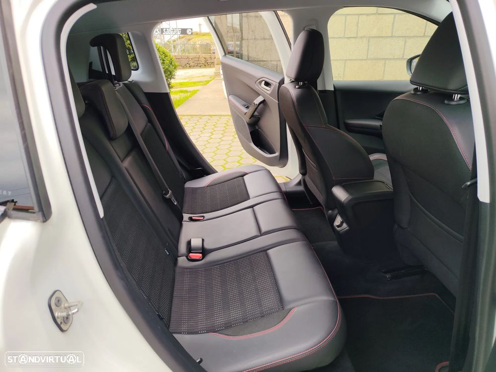 Peugeot 2008 PureTech 110 Stop&Start EAT6 GT-Line Edition - 12