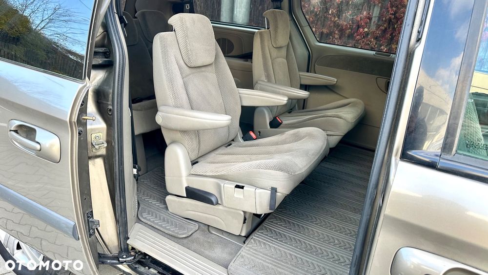 Chrysler Grand Voyager 3.3 LX S&G - 19