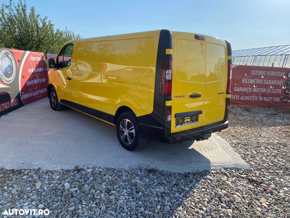 Renault Trafic - 17