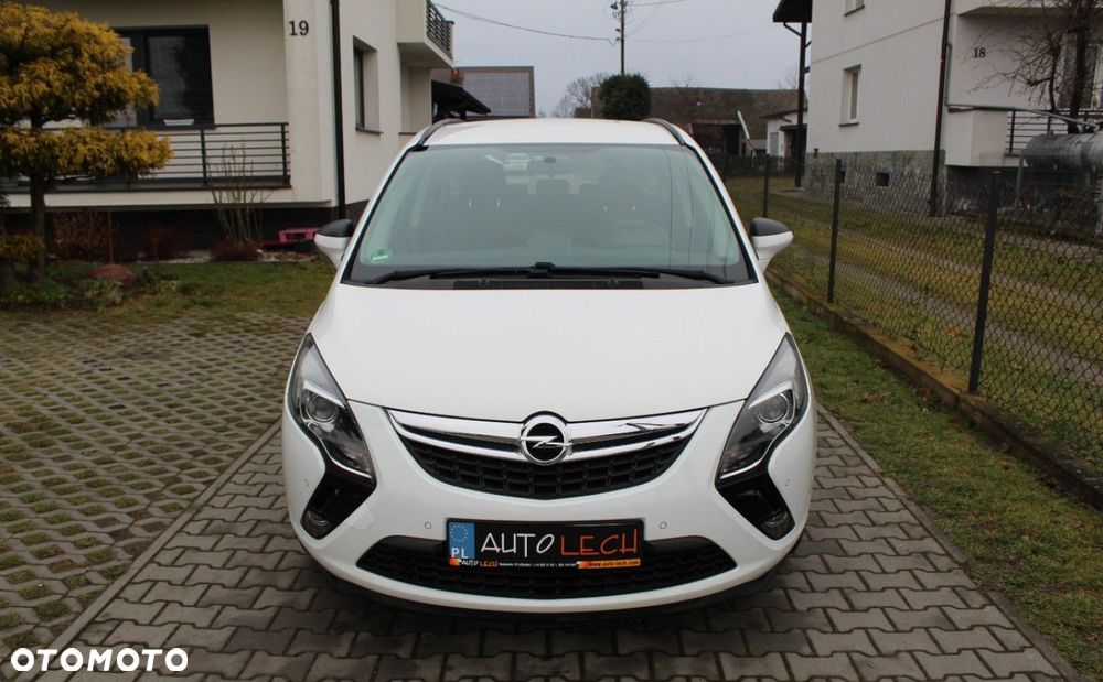 Opel Zafira - 2