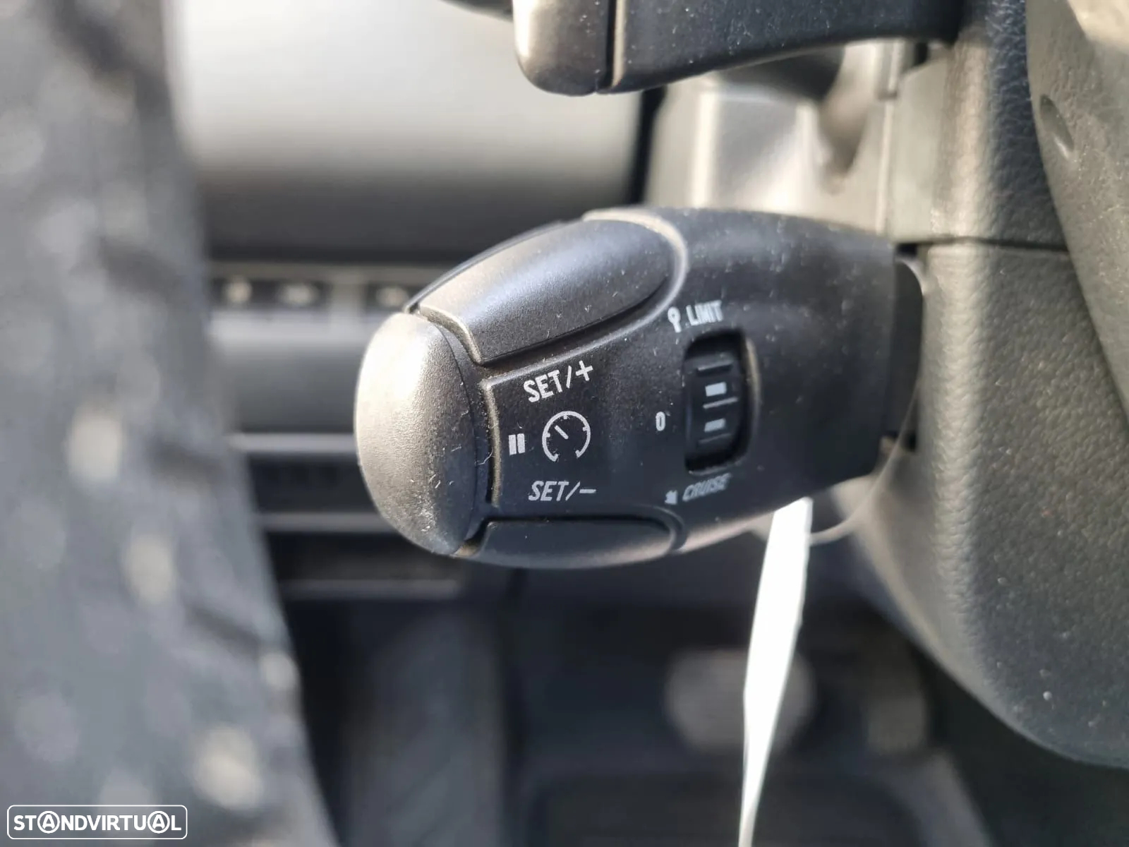Peugeot 3008 1.6 e-HDi Allure 2-Tronic - 28