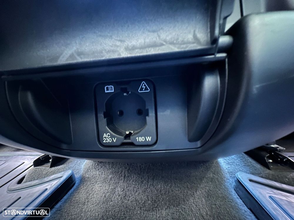Land Rover Range Rover Sport - 24