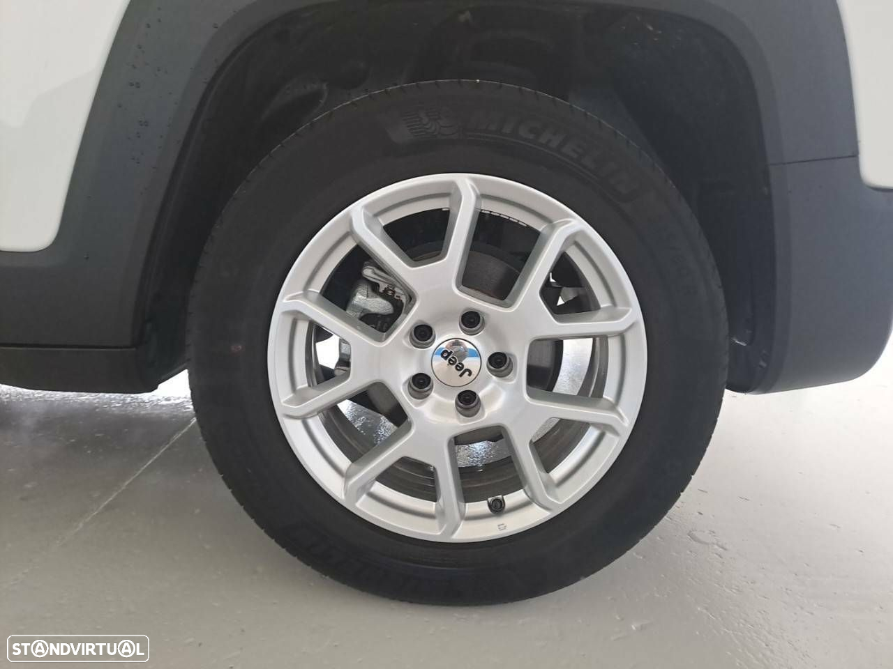 Jeep Renegade 1.5 TG e-Hybrid Limited DCT - 11