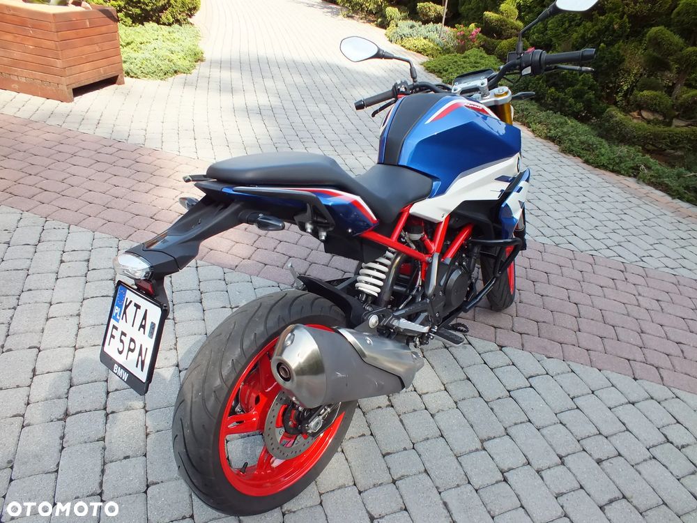 BMW G - 15