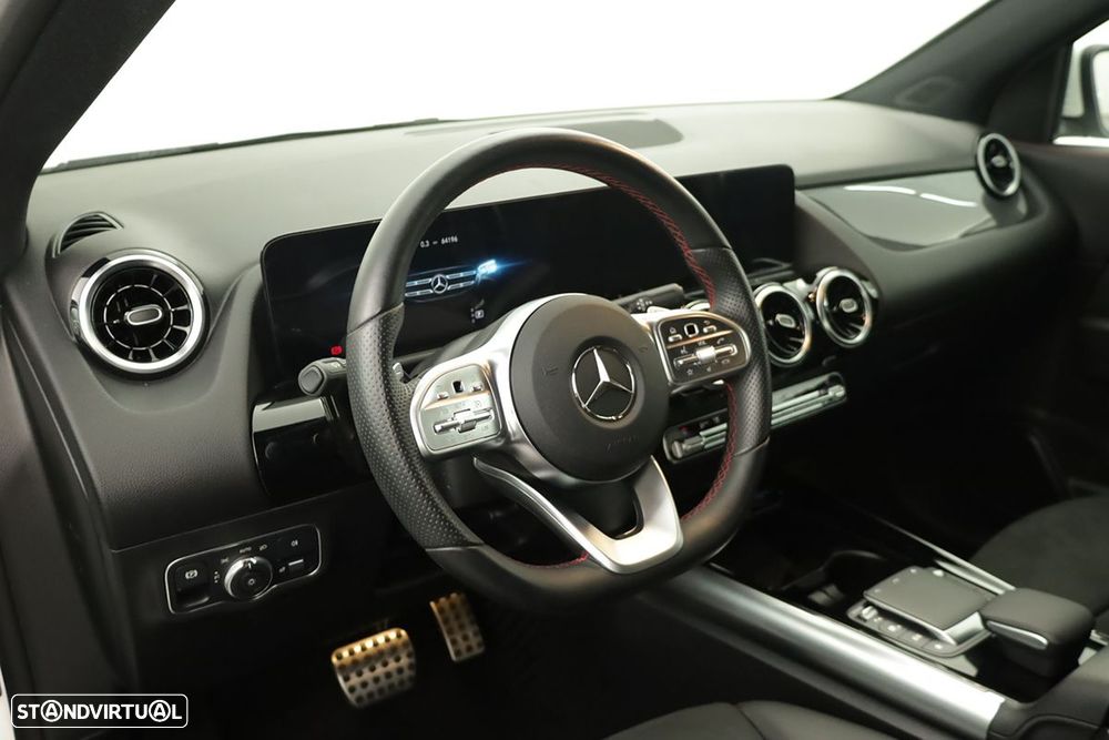 Mercedes-Benz GLA 200 AMG Line - 7
