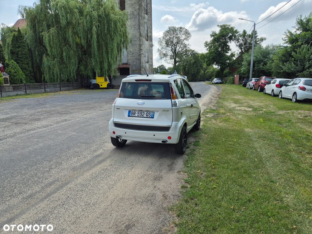 Microcar M.GO - 15