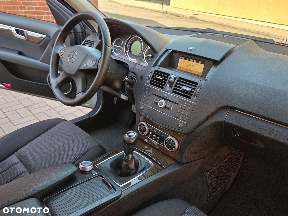 Mercedes-Benz Klasa C 200 Kompressor Elegance - 18