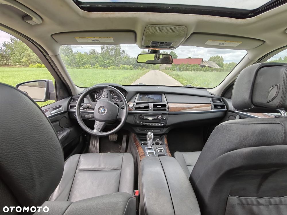 BMW X5 xDrive35i Edition Exclusive - 8