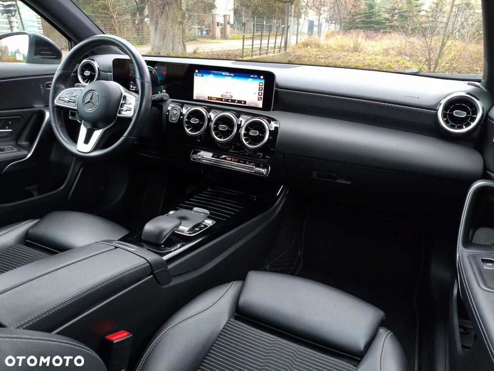 Mercedes-Benz Klasa A 200 d 8G-DCT Edition 1 - 5