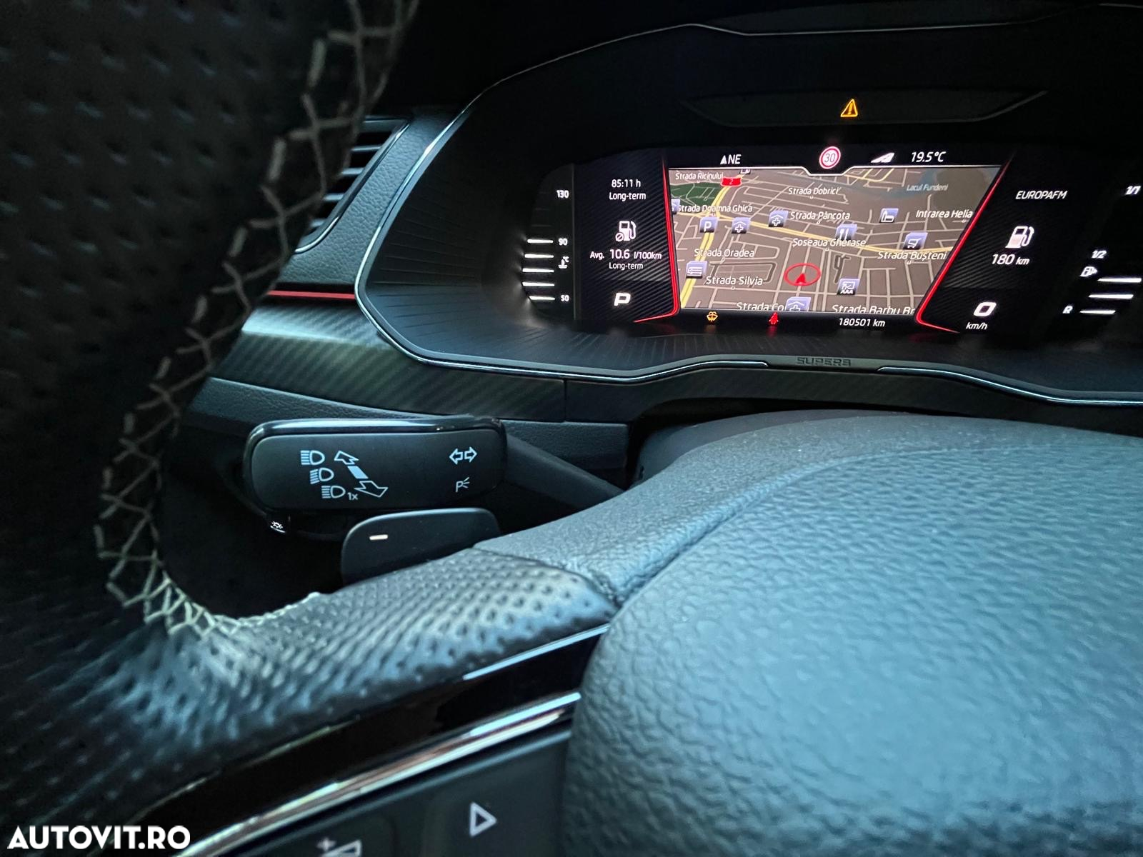 Skoda Superb 2.0 TSI 4X4 DSG Sportline - 6