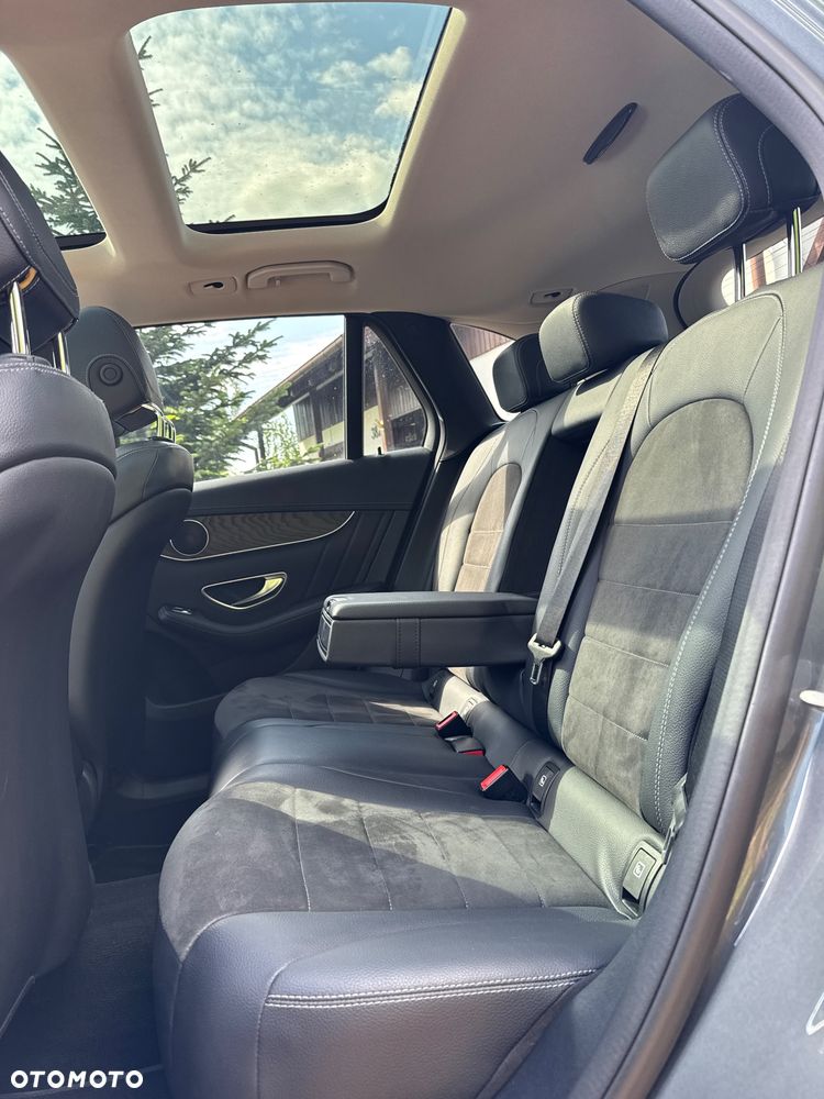 Mercedes-Benz GLC 250 d 4Matic 9G-TRONIC AMG Line - 18