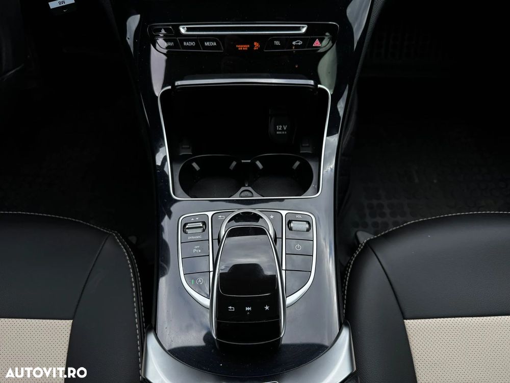 Mercedes-Benz C - 13