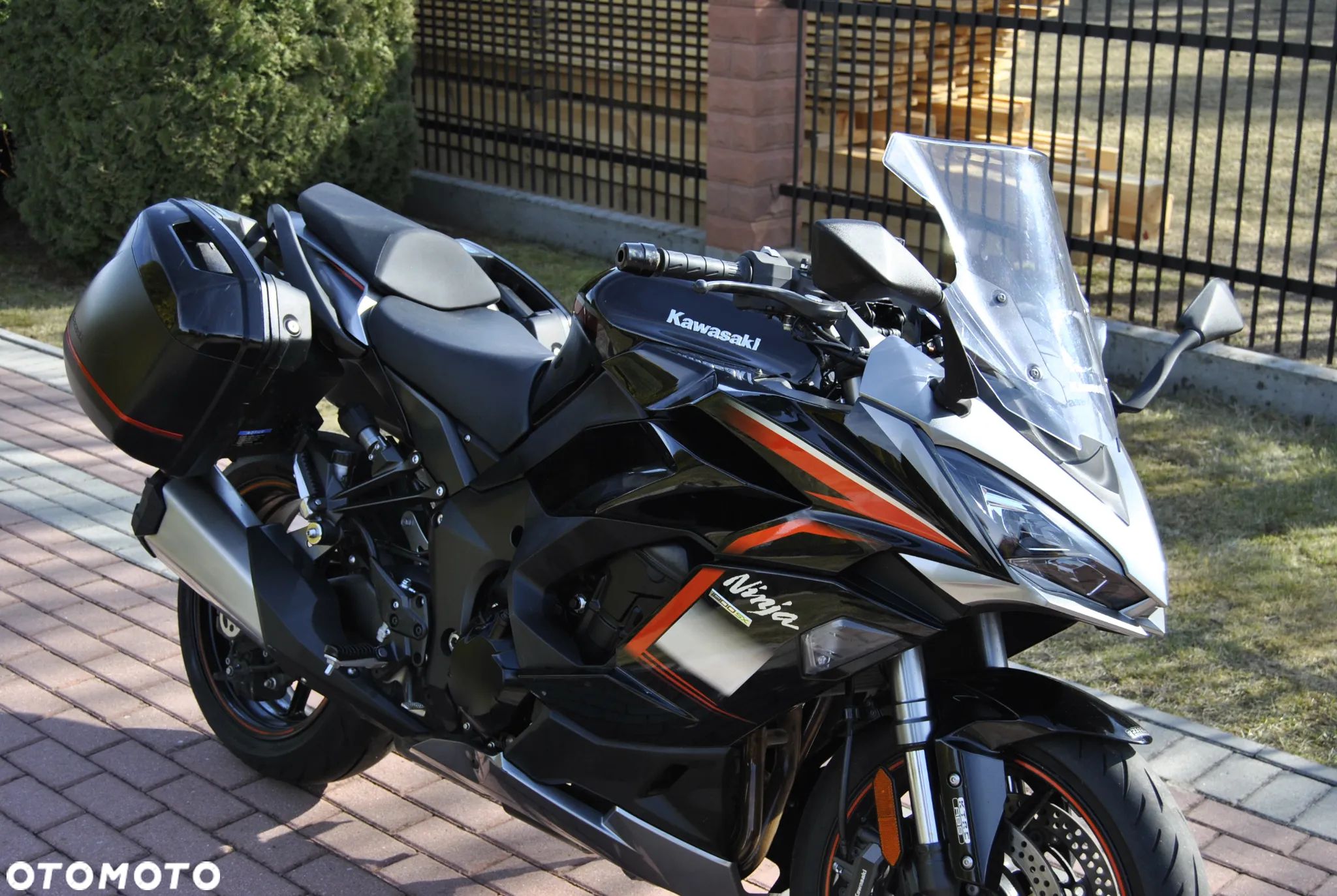 Kawasaki Ninja 1000 SX - 1