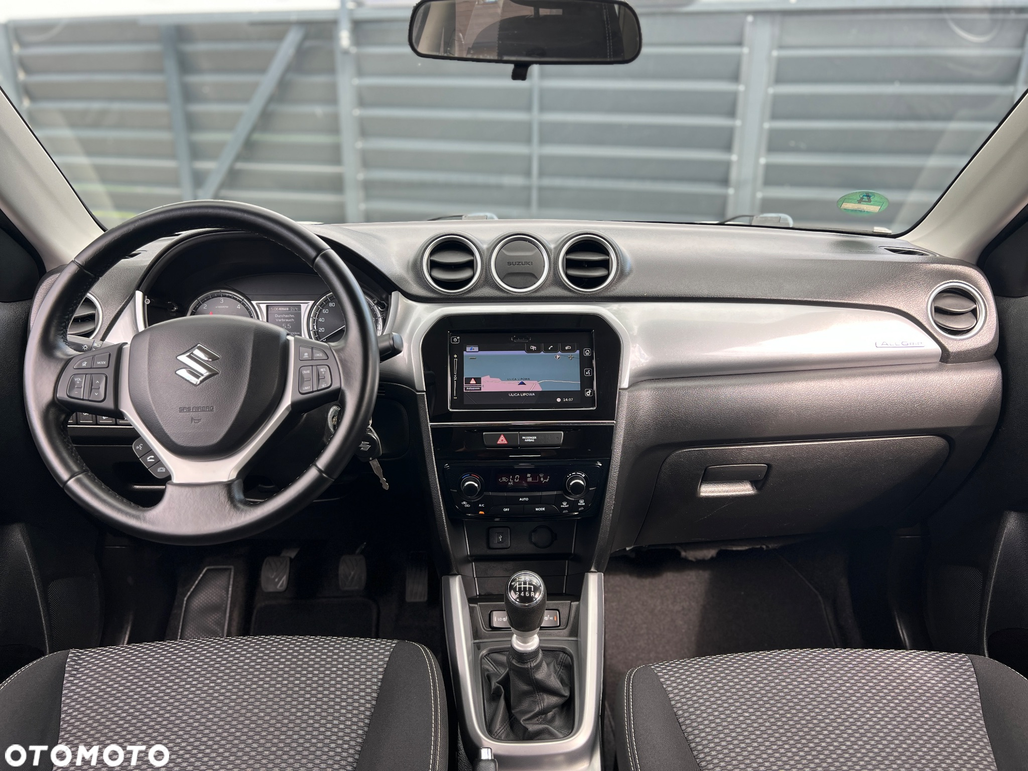 Suzuki Vitara - 17