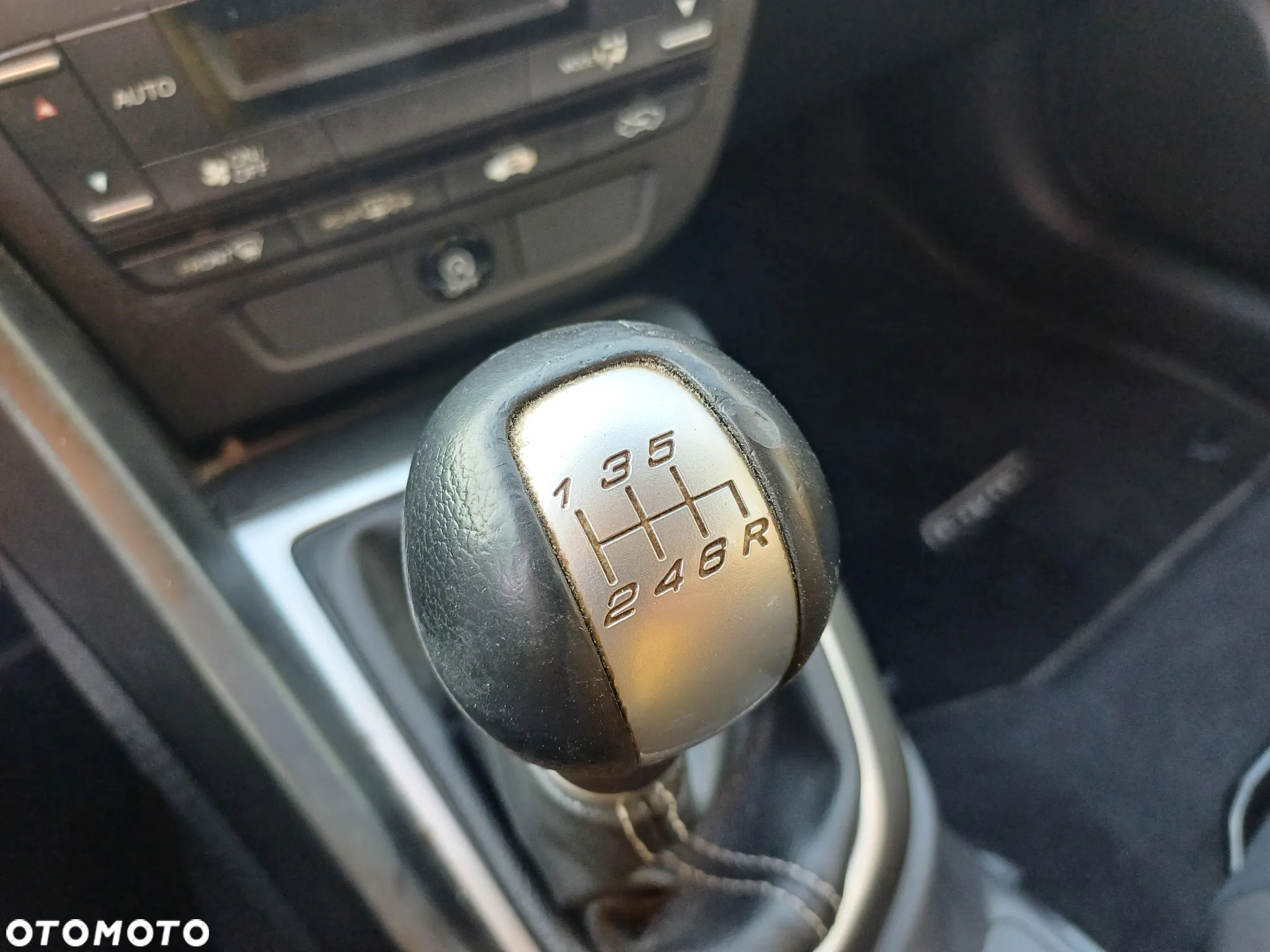 Honda Civic 1.4 i-VTEC Comfort - 33