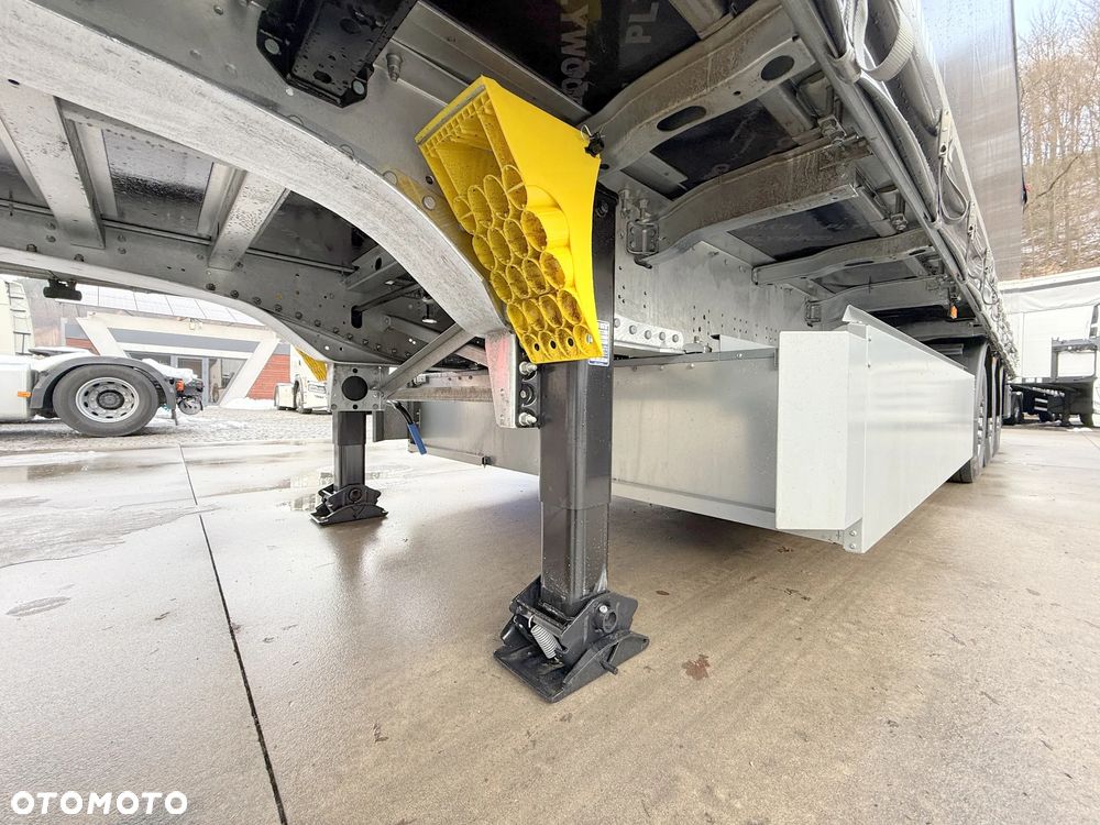 Schmitz Cargobull VARIOS + KOSZ NA 24 PALETY - 29