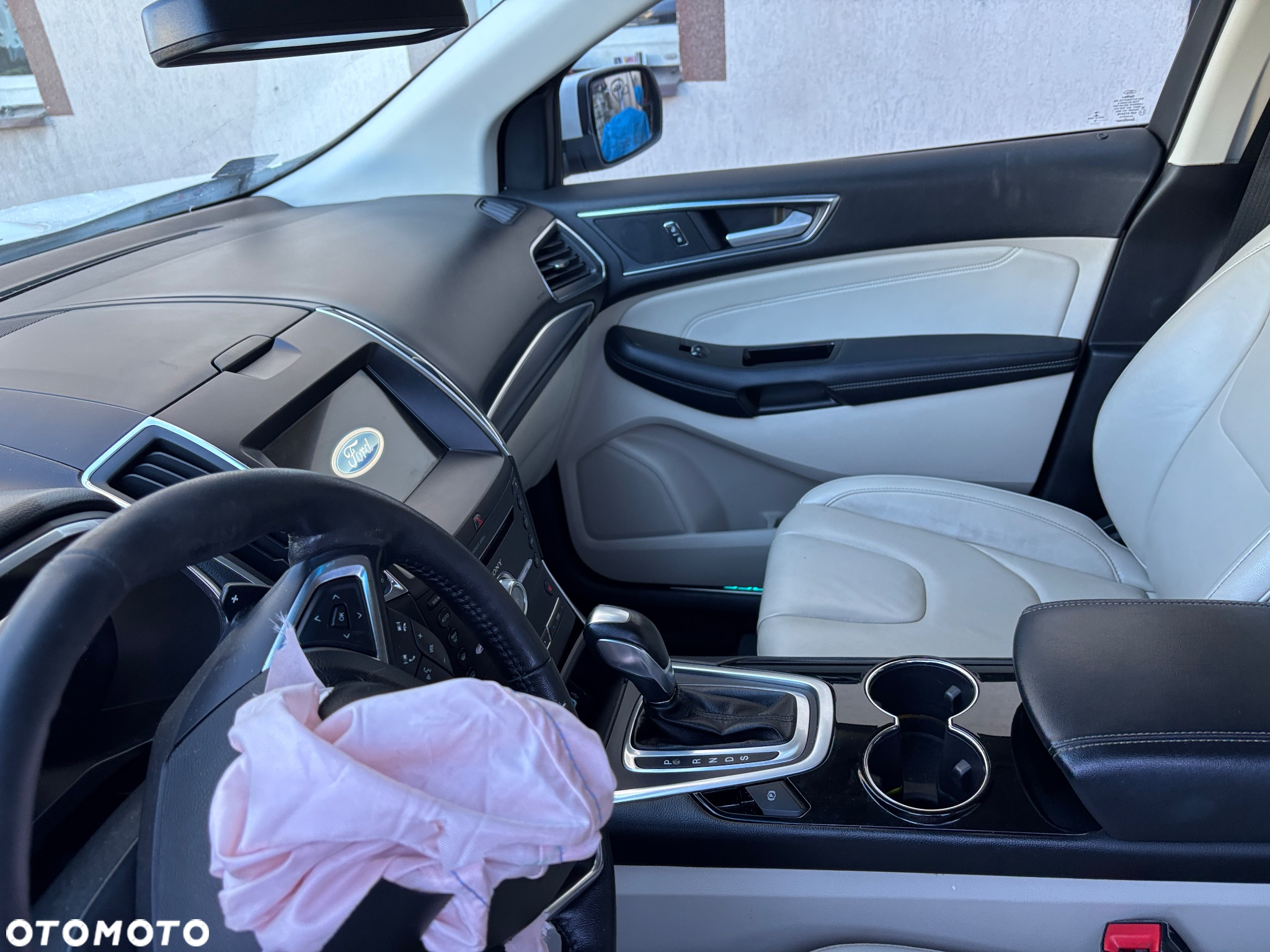 Ford Edge - 13