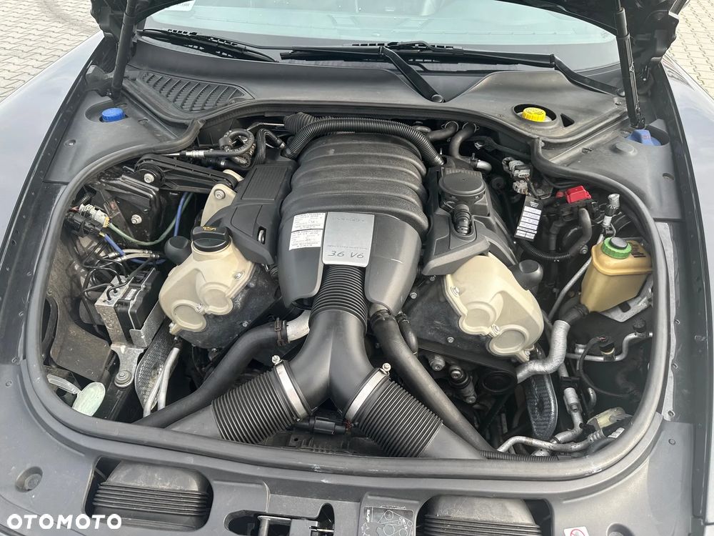 Porsche Panamera 4 PDK - 7