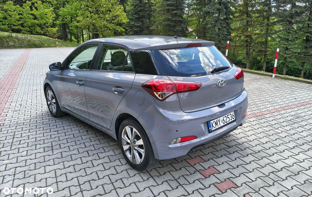 Hyundai i20 - 3