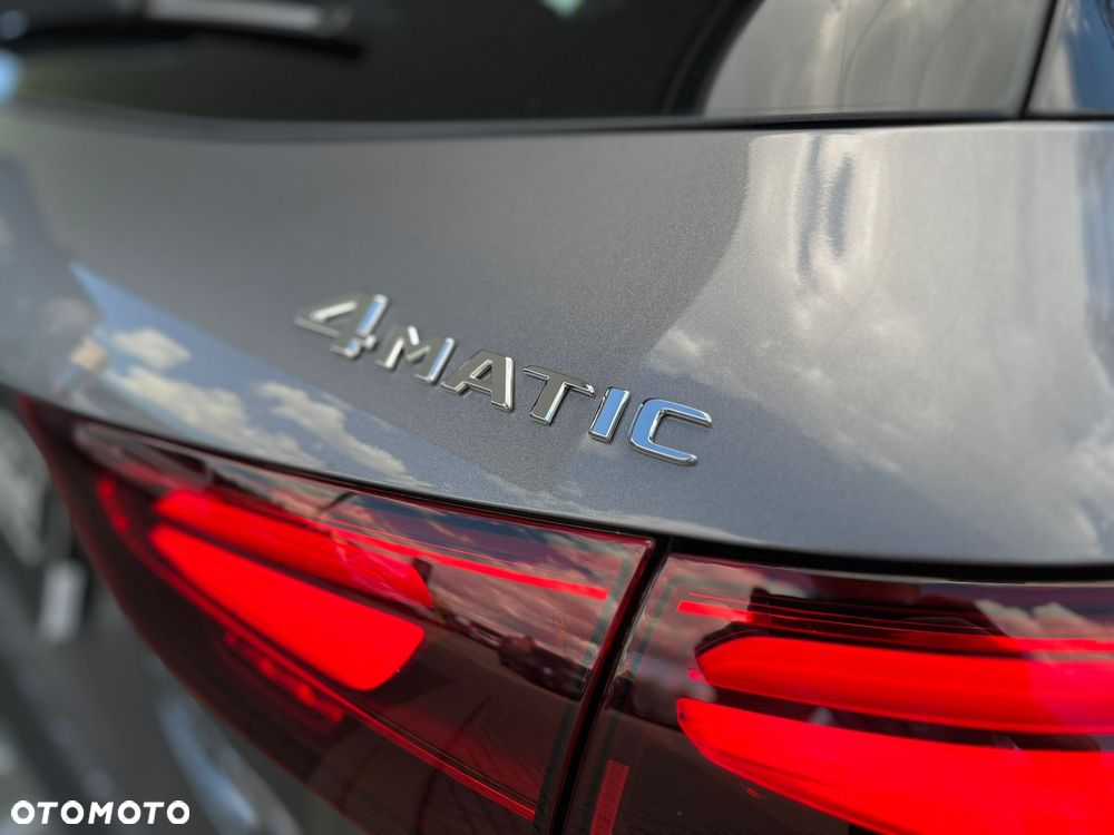 Mercedes-Benz GLA 220 mHEV 4-Matic AMG Line 8G-DCT - 40