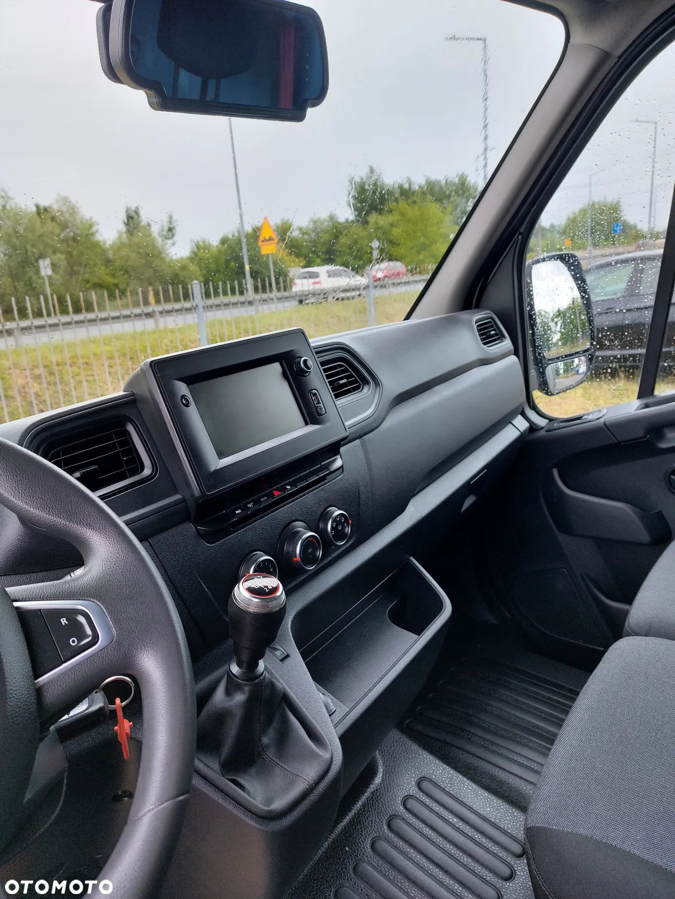 Renault Renault Master 165 KM, winda, wysokość 2.45 m, nawigacja fabryczna, Francja, super stan - 11