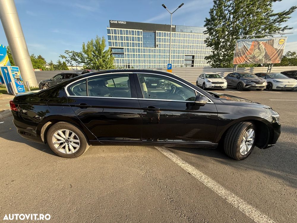 Volkswagen Passat 2.0 TDI DSG Comfortline - 2