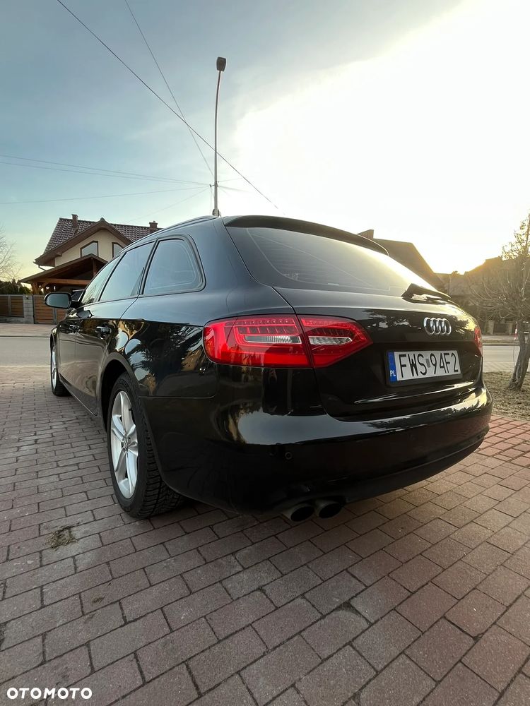 Audi A4 Avant - 6