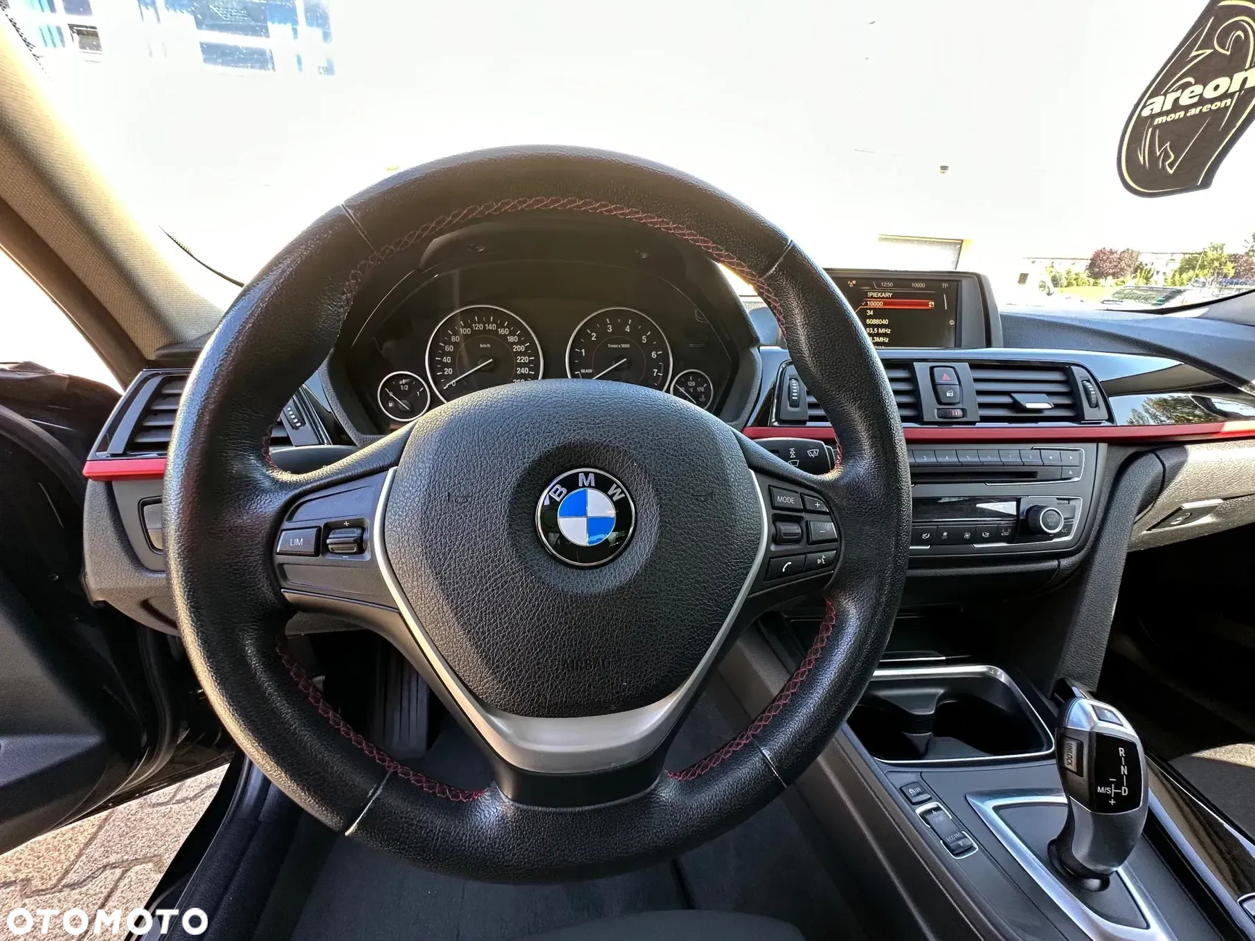 BMW Seria 3 - 32