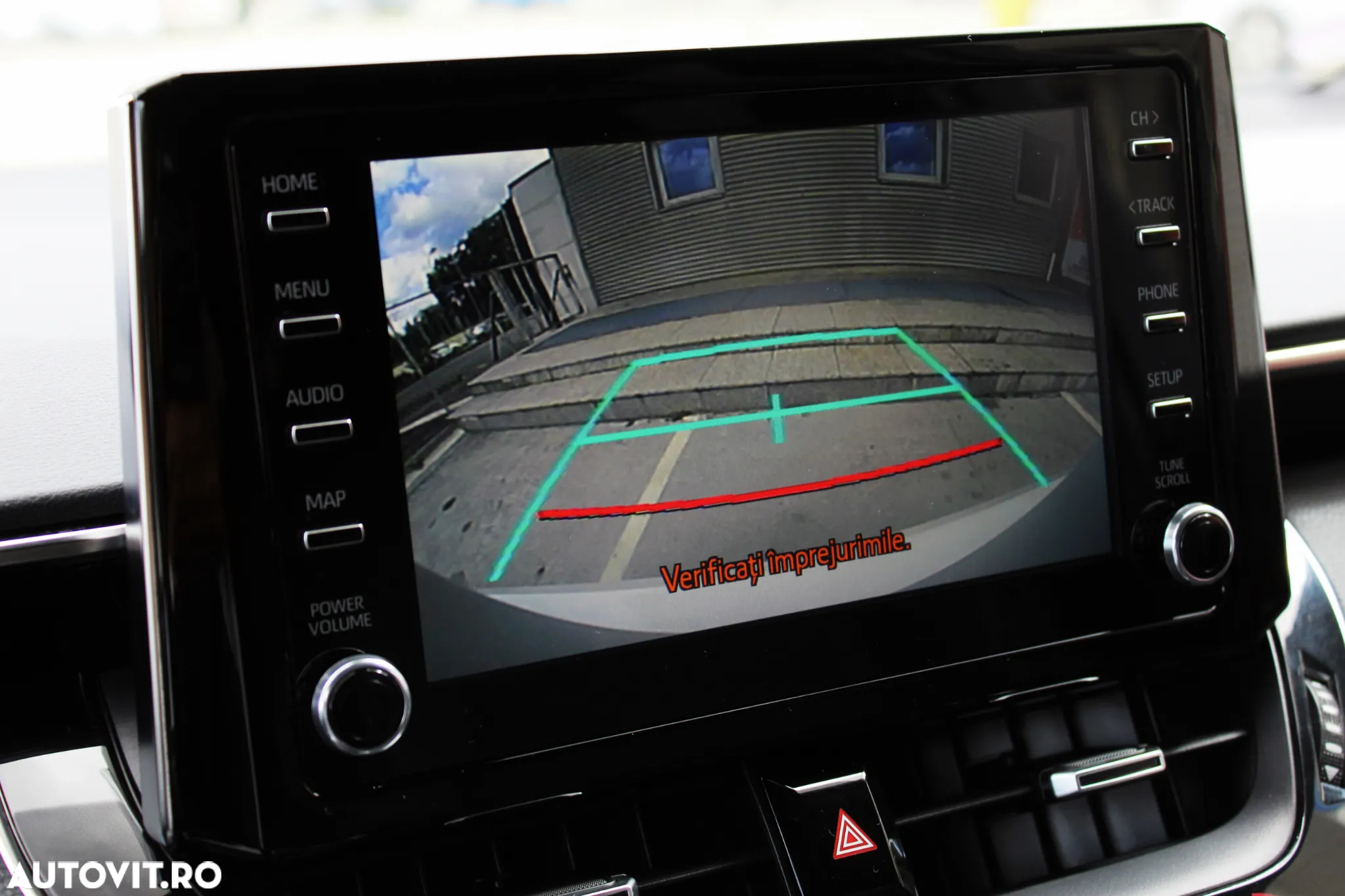 Toyota Corolla 1.8 HSD Exclusive interior Negru - 30