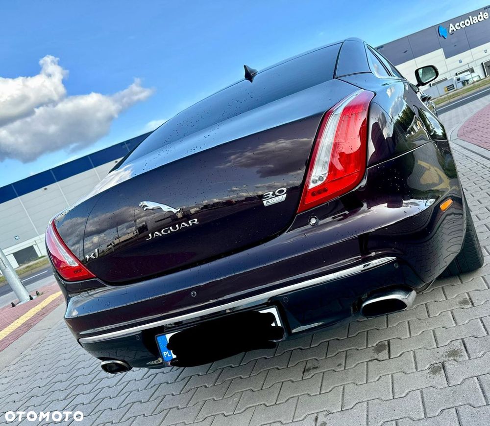 Jaguar XJ 3.0 T AWD Premium Luxury - 28