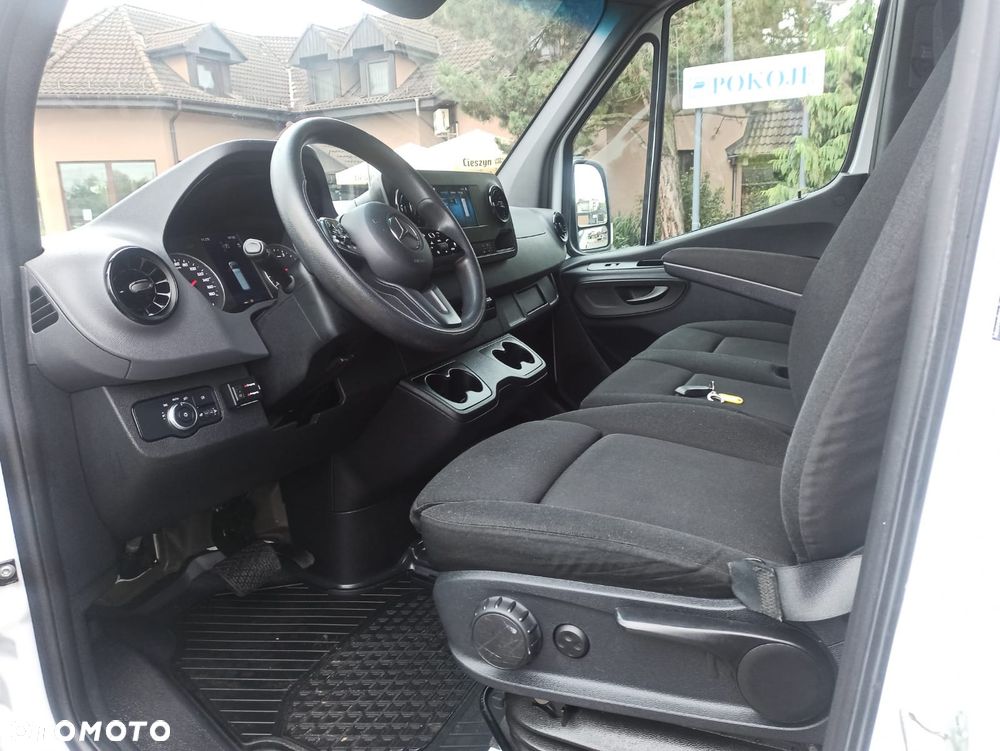 Mercedes-Benz Sprinter 316 - 23