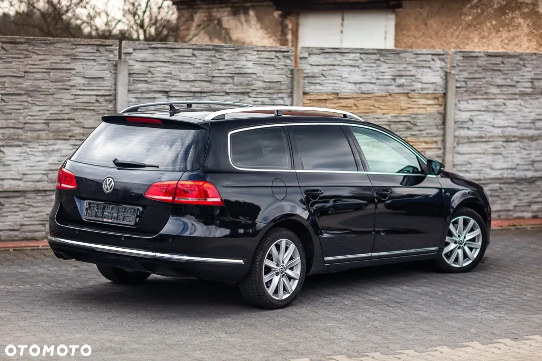 Volkswagen Passat 2.0 TDI DPF Highline DSG - 17