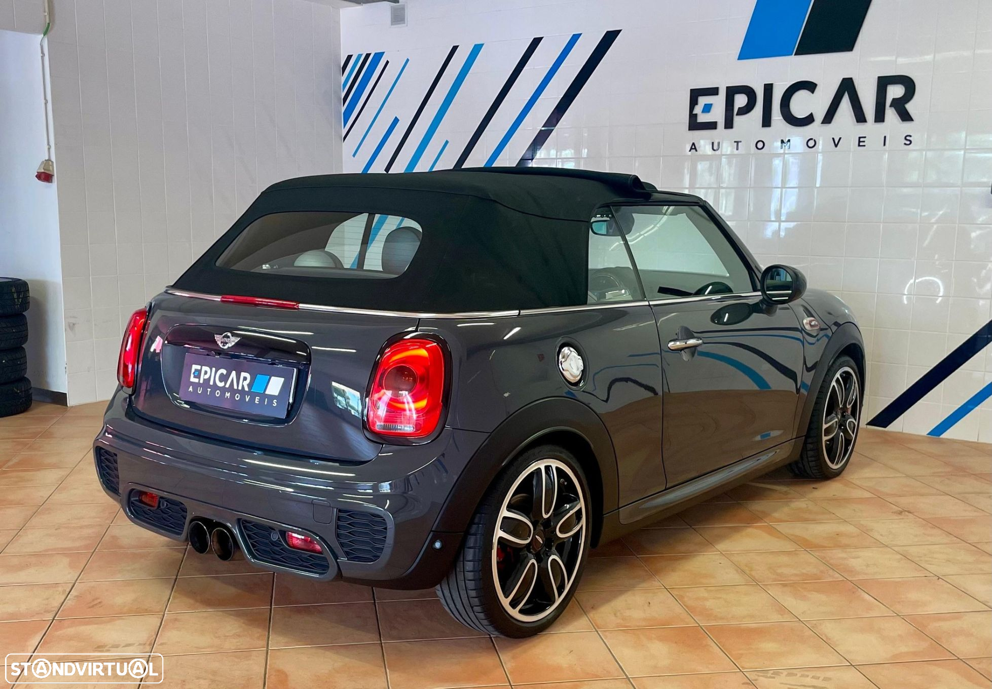 MINI Cabrio John Cooper Works Aut. - 8