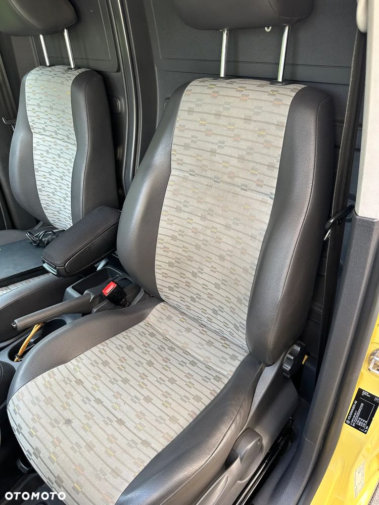 Volkswagen Caddy - 13